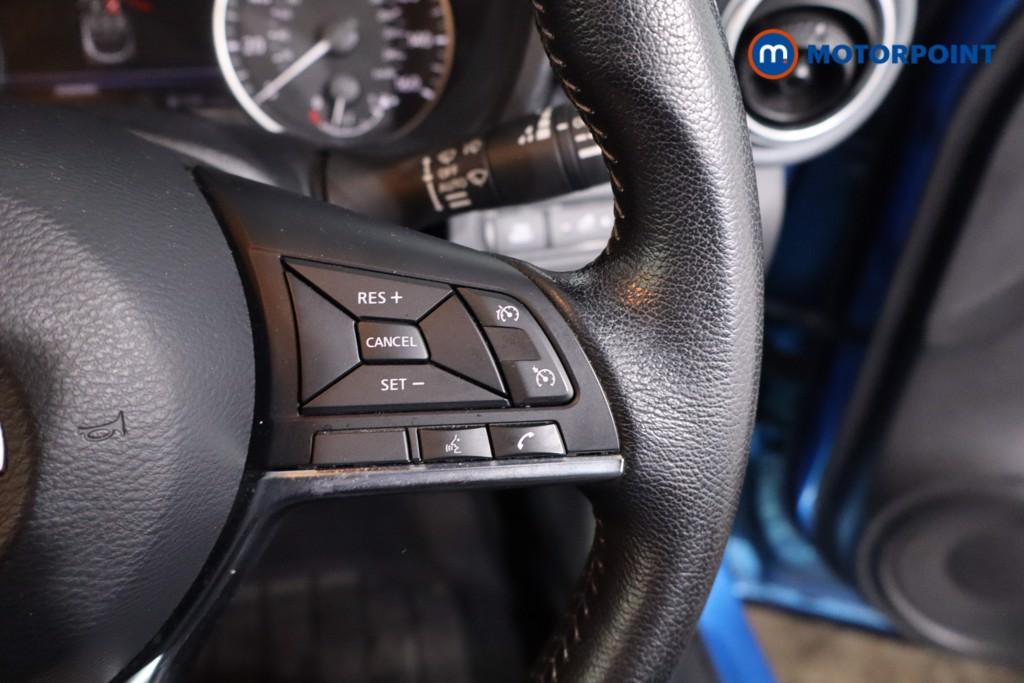 Nissan Juke N-Connecta Manual Petrol SUV - Stock Number (1634409) - 8th supplementary image