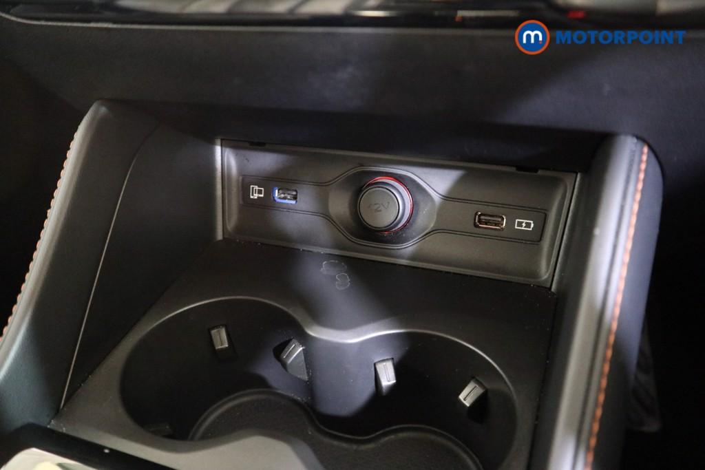 Mg Motor Uk HS Trophy Automatic Petrol-Electric Hybrid SUV - Stock Number (1632802) - 8th supplementary image