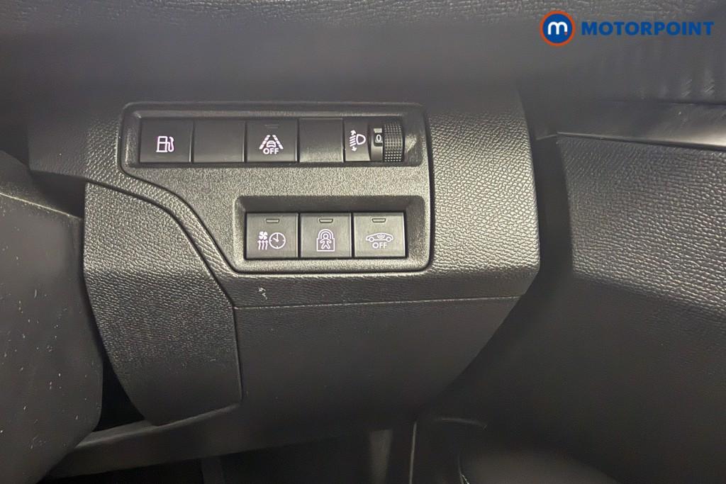 Peugeot 3008 Allure Automatic Petrol Plug-In Hybrid SUV - Stock Number (1611138) - 8th supplementary image
