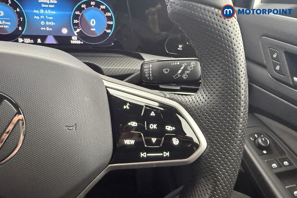 Volkswagen Golf R-Line Manual Petrol Hatchback - Stock Number (1637989) - 8th supplementary image