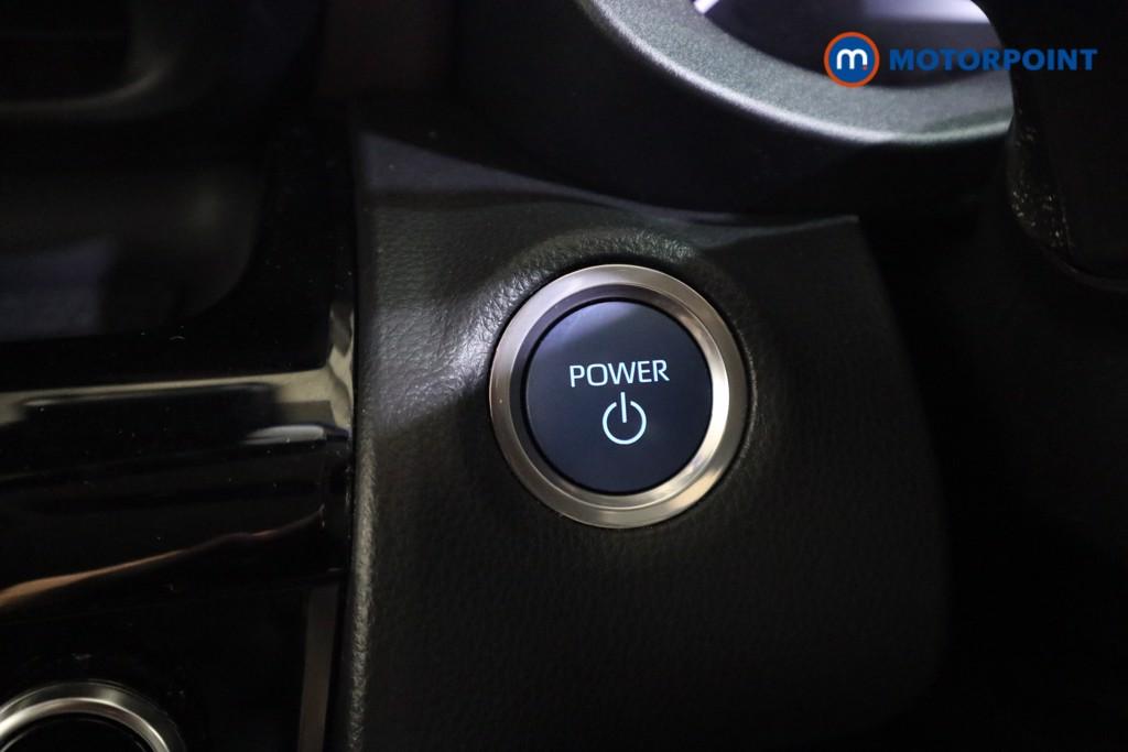 Toyota Yaris Cross Excel Automatic Petrol-Electric Hybrid Estate - Stock Number (1627435) - 8th supplementary image