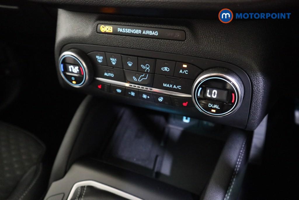 Ford Focus Titanium X Edition Manual Petrol Hatchback - Stock Number (1634797) - 8th supplementary image