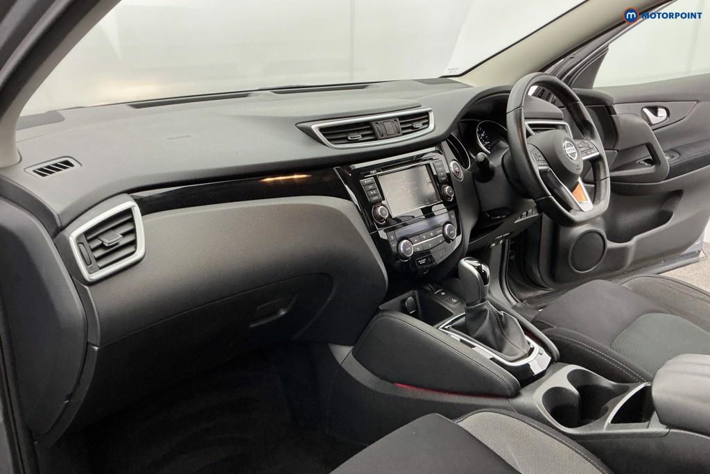 Nissan Qashqai N-Connecta Automatic Petrol SUV - Stock Number (1635325) - 8th supplementary image
