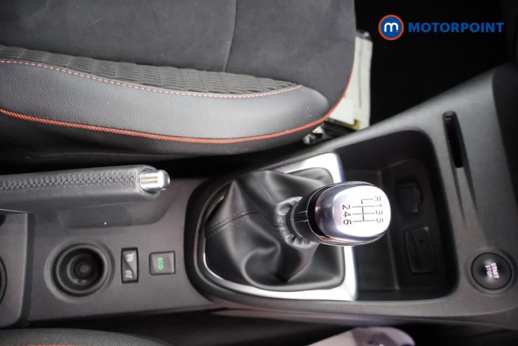 Renault Captur S Edition Manual Petrol SUV - Stock Number (1636239) - 8th supplementary image