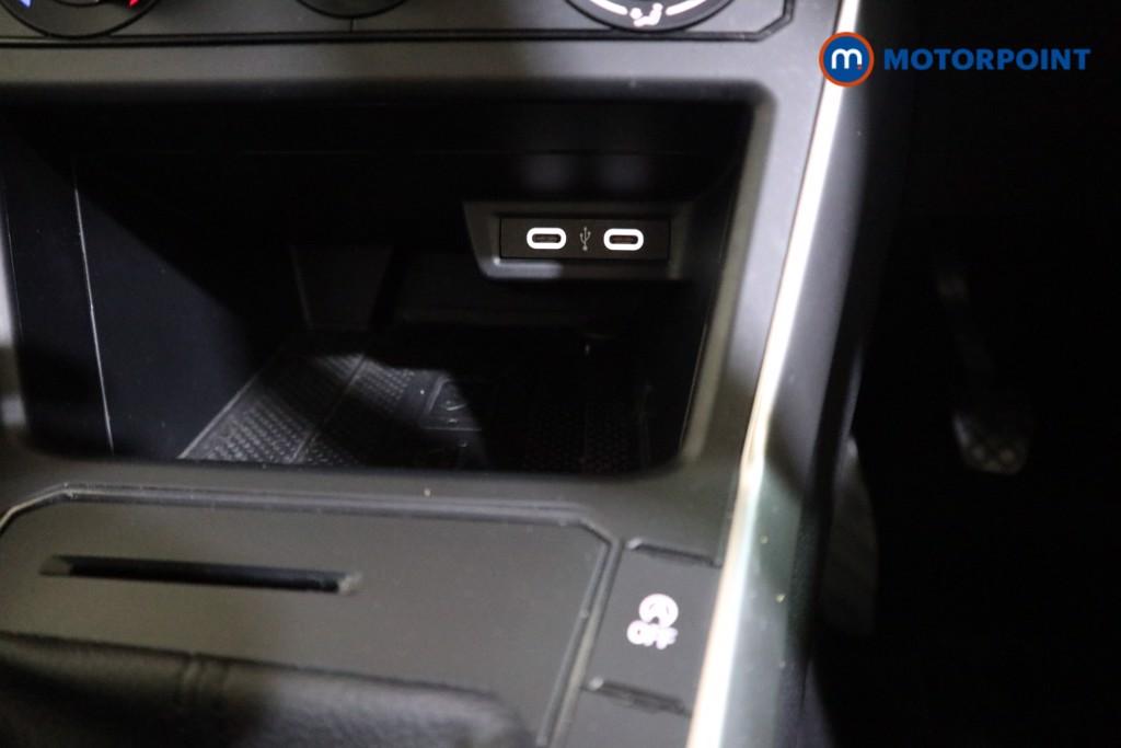 Volkswagen Taigo Life Manual Petrol SUV - Stock Number (1629074) - 8th supplementary image