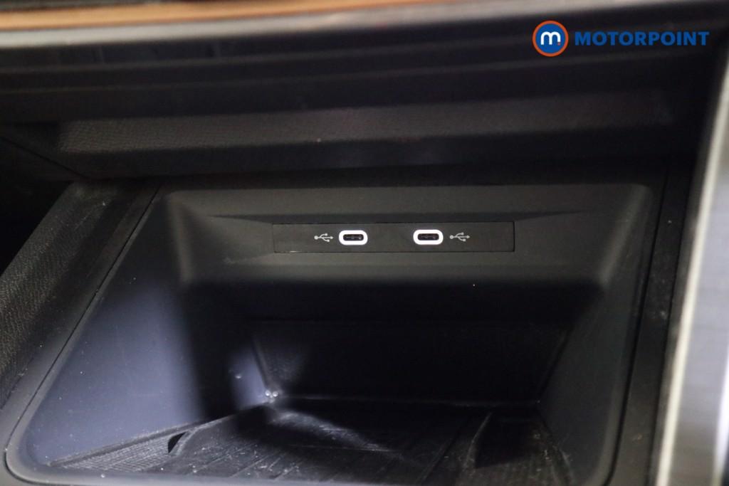 Cupra Formentor V2 Manual Petrol SUV - Stock Number (1636014) - 8th supplementary image