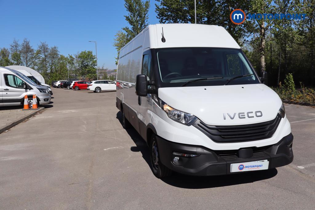 Iveco Daily Business Automatic Diesel High Volume-High Roof Van - Stock Number (1631872) - Drivers side front corner