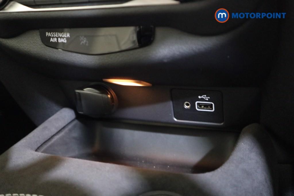 Nissan Juke Tekna-Plus Automatic Petrol-Electric Hybrid SUV - Stock Number (1632313) - 8th supplementary image