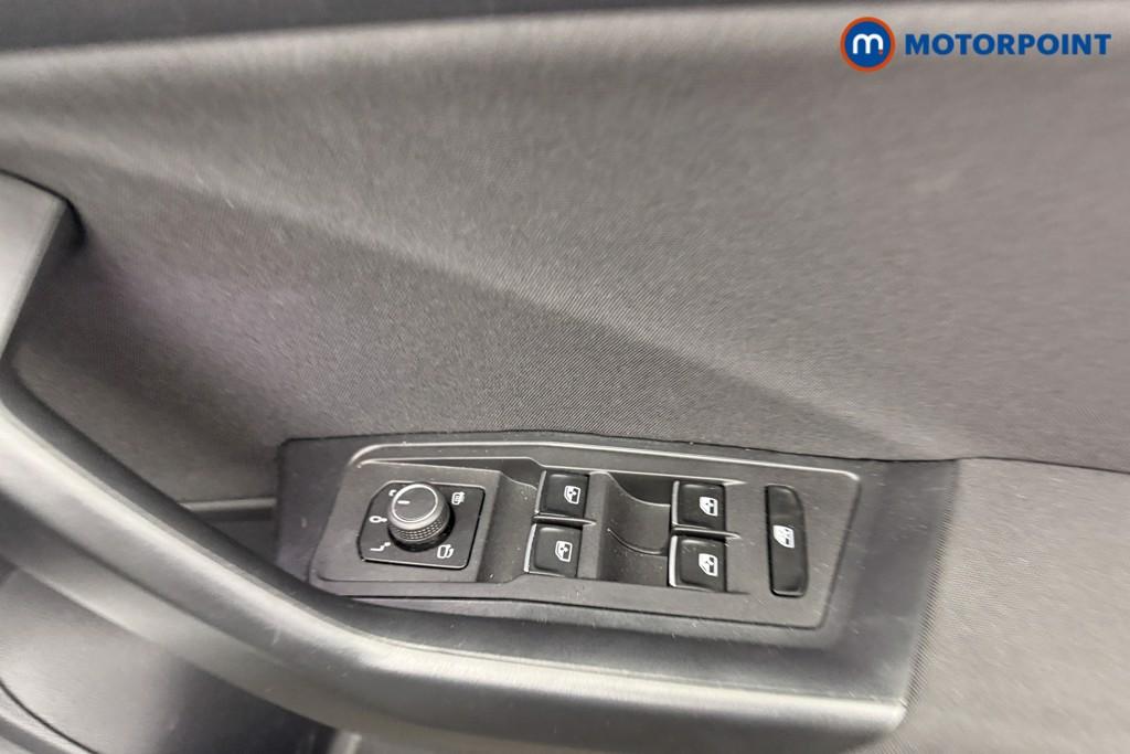 Volkswagen T-Roc Black Edition Automatic Petrol SUV - Stock Number (1636666) - 8th supplementary image