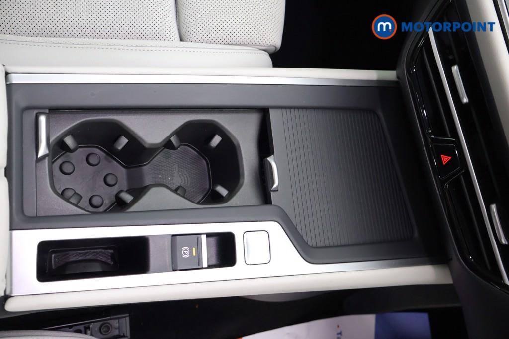 Volkswagen Passat Life Automatic Petrol Plug-In Hybrid Estate - Stock Number (1638774) - 8th supplementary image