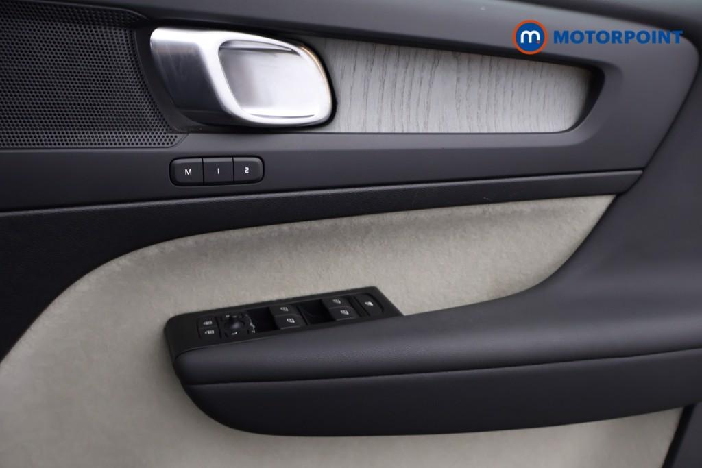 Volvo Xc40 Inscription Pro Automatic Petrol SUV - Stock Number (1636603) - 8th supplementary image