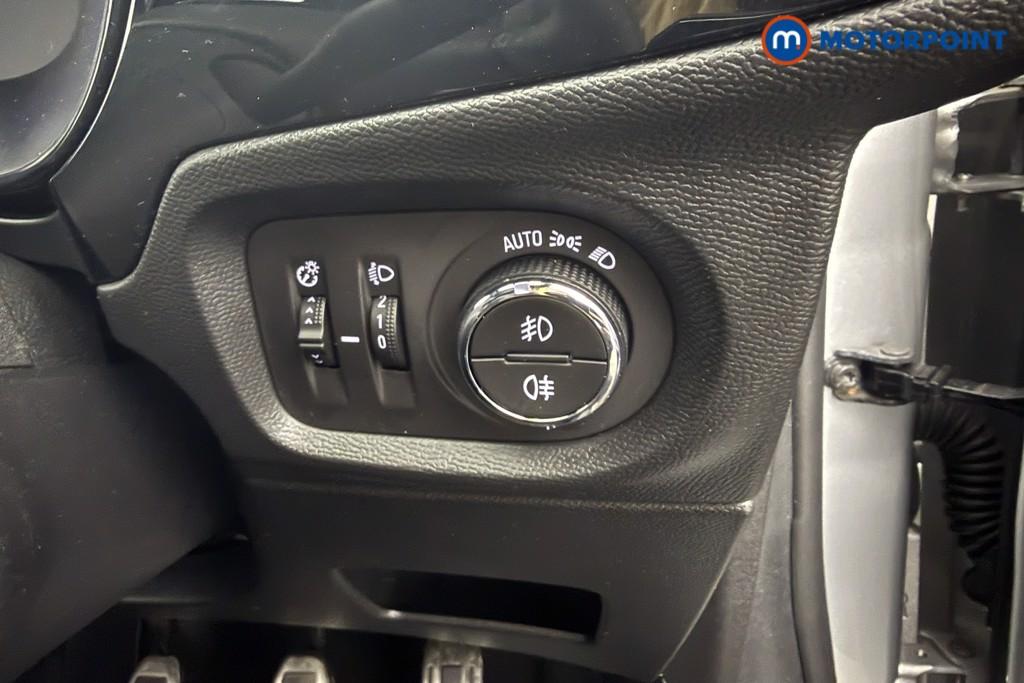 Vauxhall Corsa GS Manual Petrol Hatchback - Stock Number (1629332) - 8th supplementary image