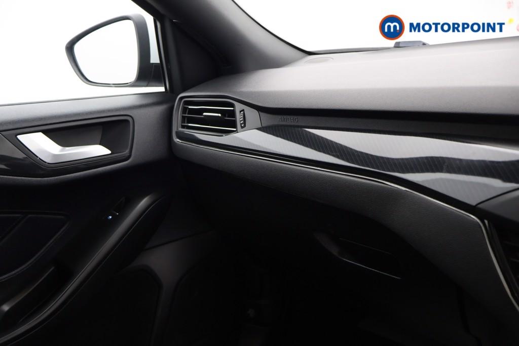 Ford Focus St-Line Manual Petrol Hatchback - Stock Number (1637576) - 8th supplementary image