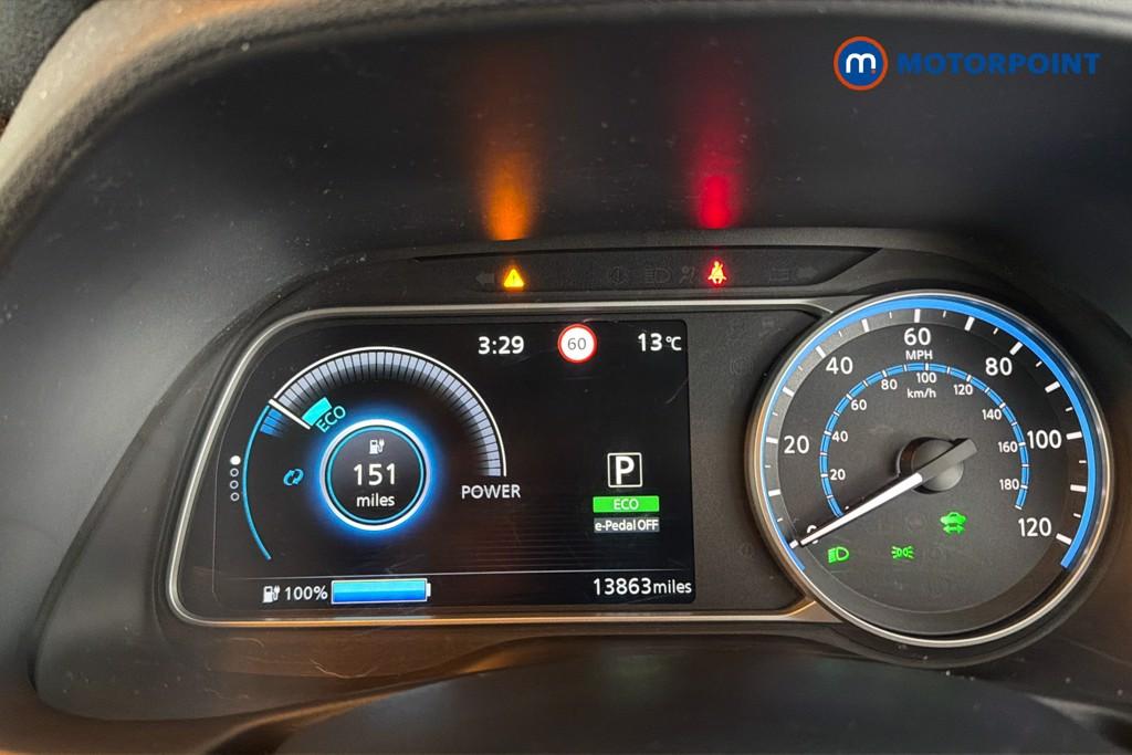 Nissan Leaf N-Connecta Automatic Electric Hatchback - Stock Number (1630224) - 8th supplementary image
