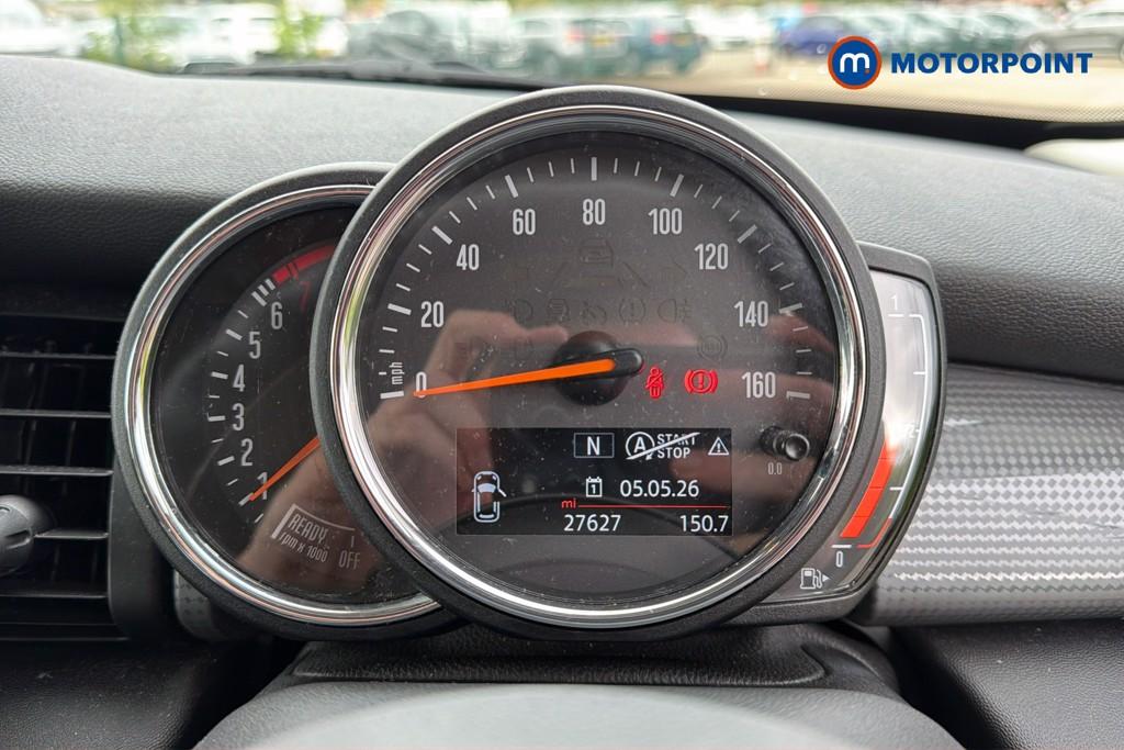 Mini Hatchback Cooper Classic Manual Petrol Hatchback - Stock Number (1629506) - 8th supplementary image