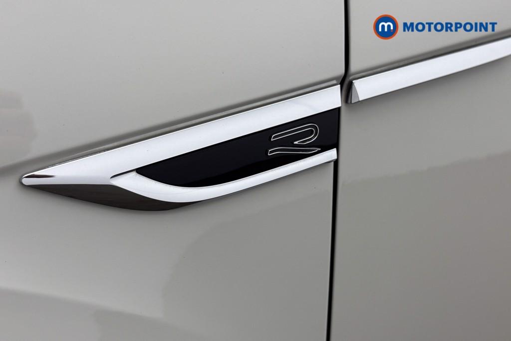 Volkswagen T-Roc R-Line Automatic Petrol SUV - Stock Number (1633683) - 8th supplementary image