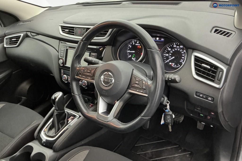 Nissan Qashqai Acenta Premium Automatic Petrol SUV - Stock Number (1639404) - 8th supplementary image