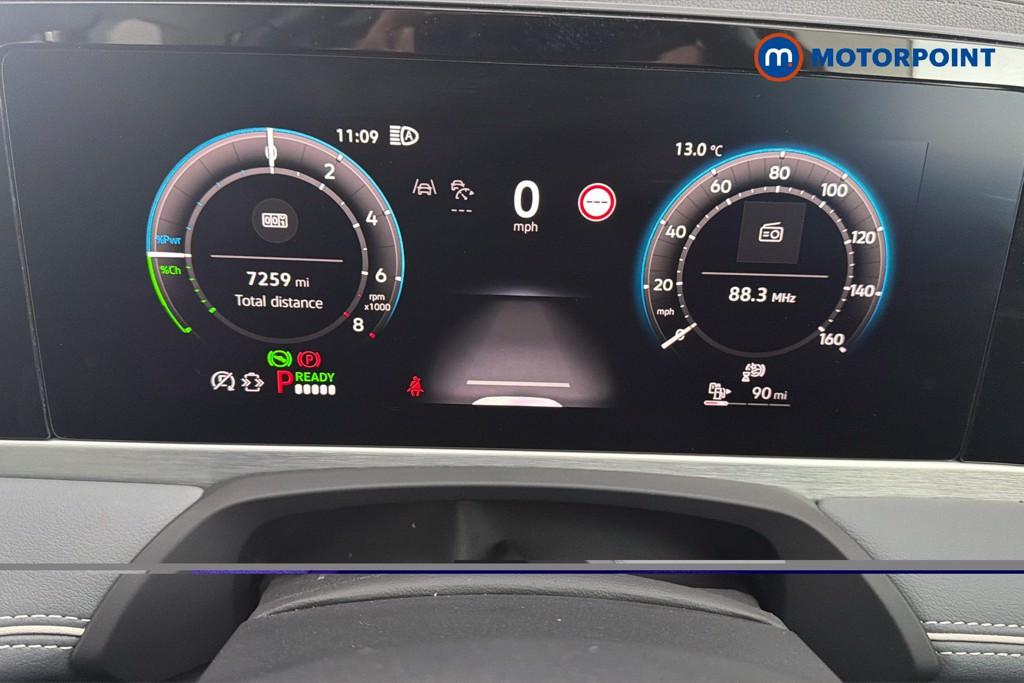 Volkswagen Passat Life Automatic Petrol Plug-In Hybrid Estate - Stock Number (1632915) - 8th supplementary image