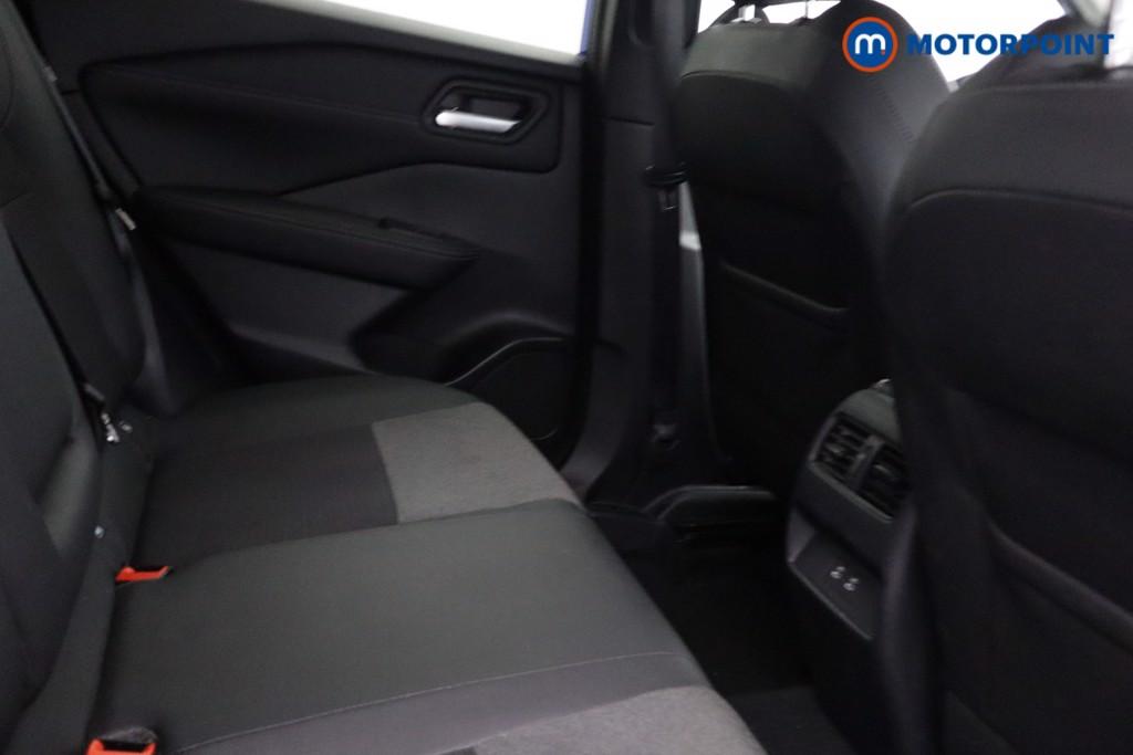 Nissan Qashqai N-Connecta Automatic Petrol SUV - Stock Number (1636203) - 8th supplementary image
