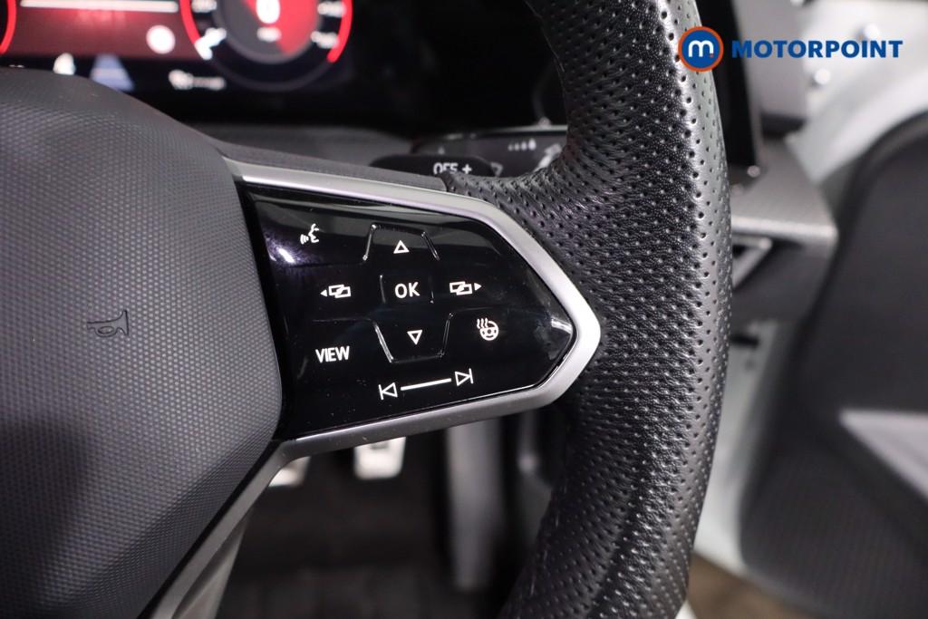Volkswagen Golf R-Line Automatic Petrol Hatchback - Stock Number (1642754) - 8th supplementary image