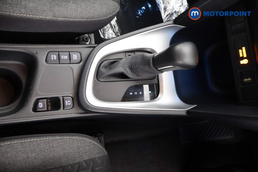 Toyota Yaris Cross Design Automatic Petrol-Electric Hybrid Estate - Stock Number (1635850) - 8th supplementary image