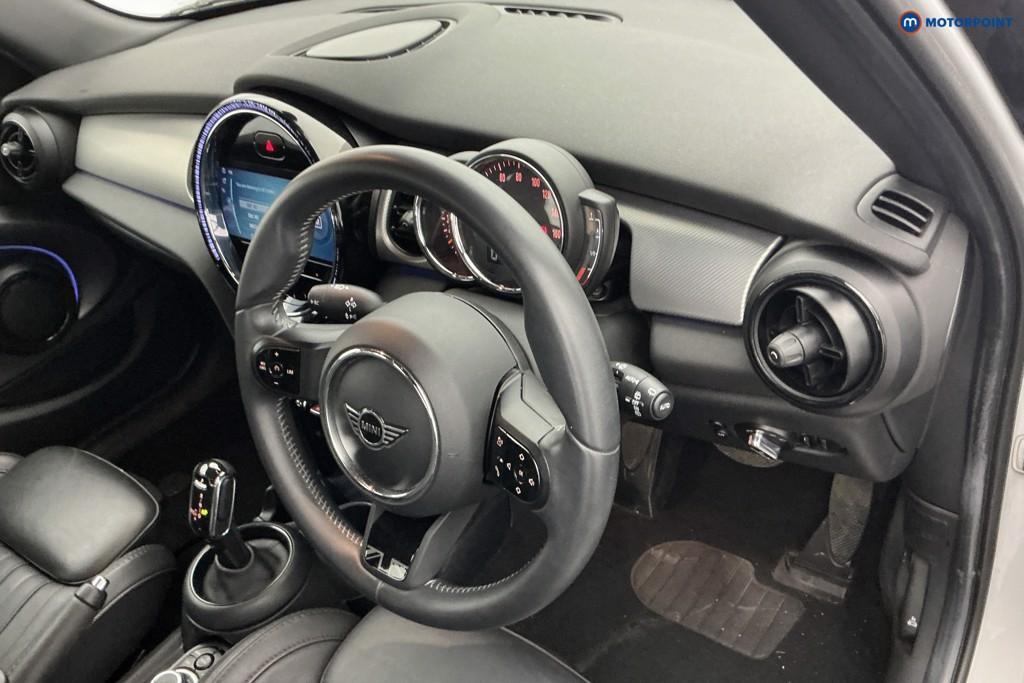 Mini Hatchback Cooper Exclusive Automatic Petrol Hatchback - Stock Number (1639168) - 8th supplementary image