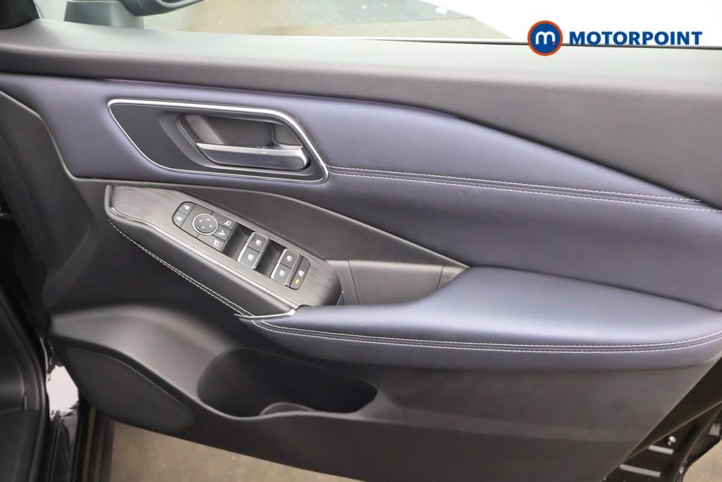 Nissan Qashqai Tekna Manual Petrol SUV - Stock Number (1638304) - 8th supplementary image