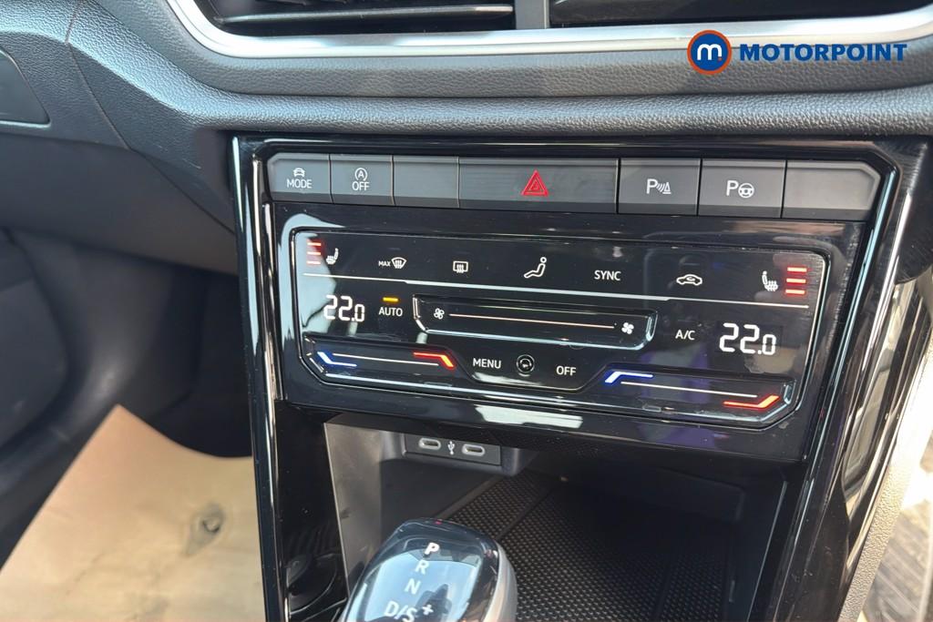 Volkswagen T-Roc R-Line Automatic Petrol SUV - Stock Number (1643892) - 12th supplementary image