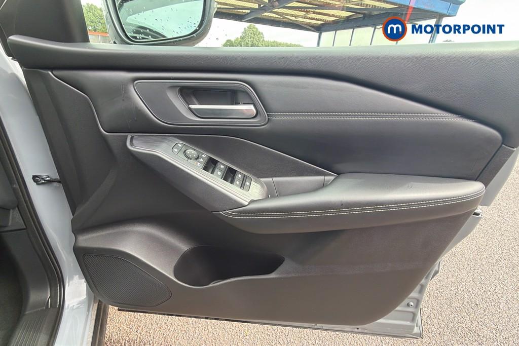 Nissan Qashqai Acenta Premium Automatic Petrol SUV - Stock Number (1636488) - 19th supplementary image