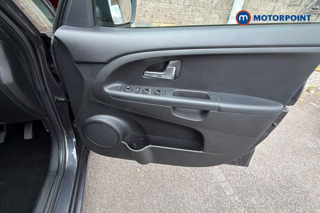 KIA Venga 2 Automatic Petrol People Carrier - Stock Number (1641572) - 19th supplementary image