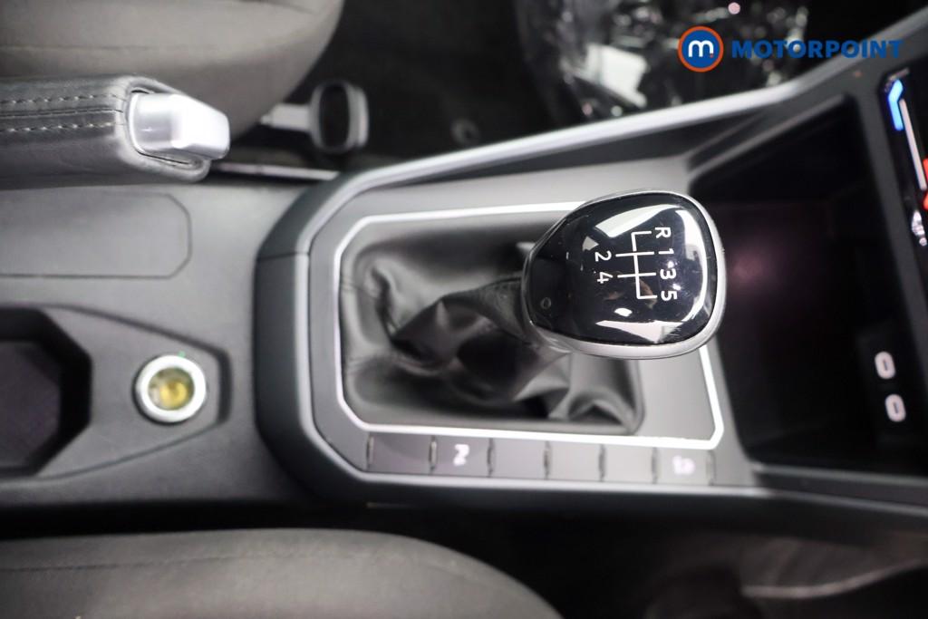 Volkswagen Polo R-Line Manual Petrol Hatchback - Stock Number (1643825) - 8th supplementary image
