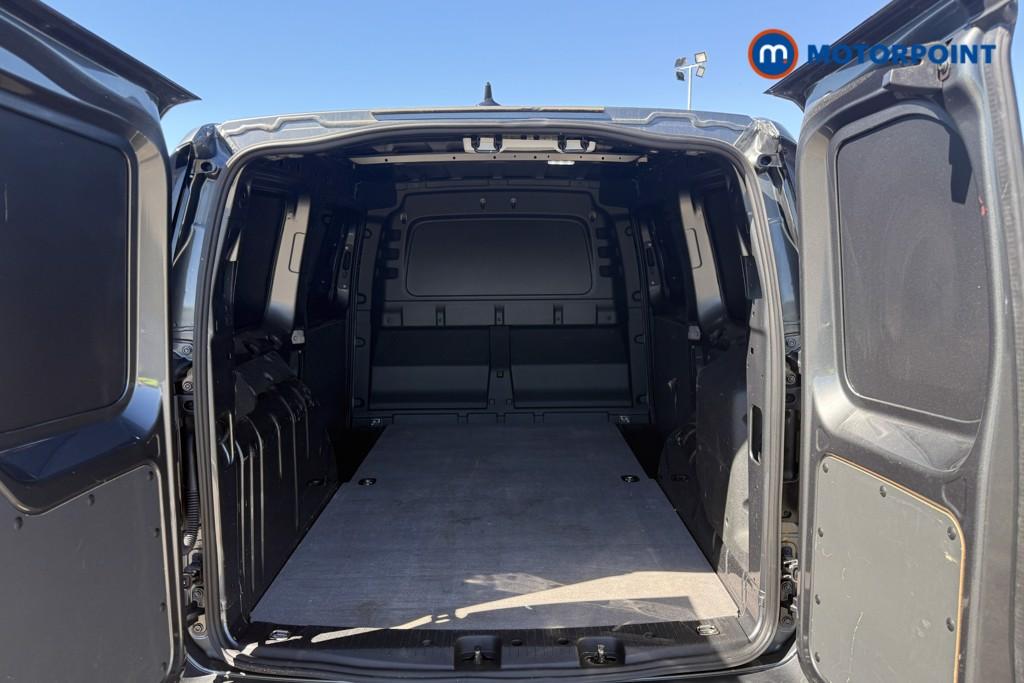 Ford Transit Connect Limited Automatic Petrol Plug-In Hybrid Panel Van - Stock Number (1650354) - 8th supplementary image