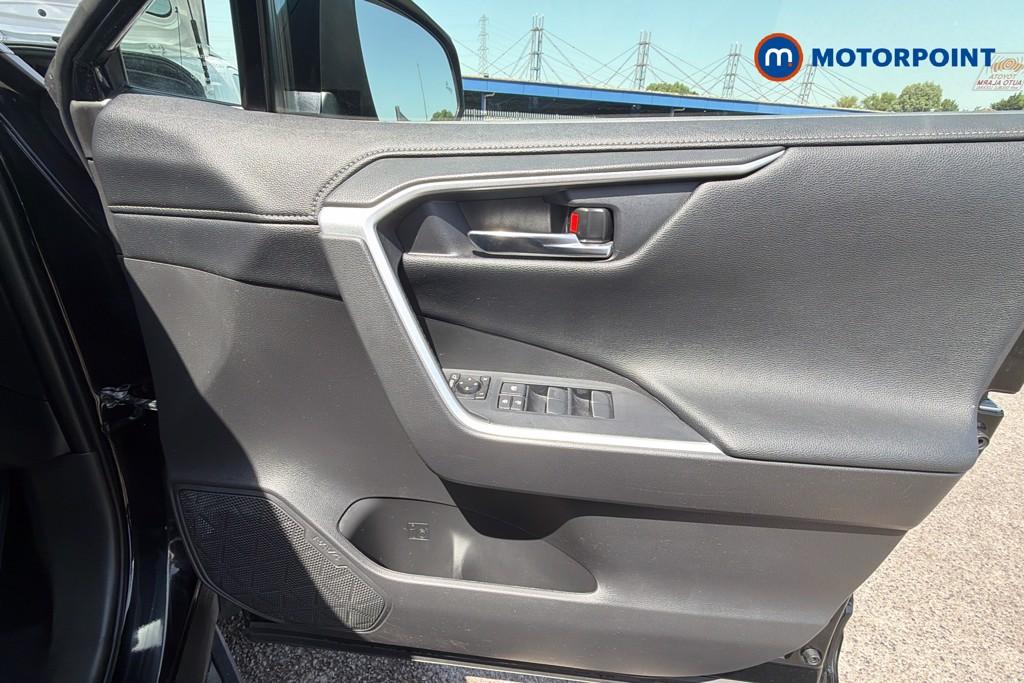 Toyota Rav4 Black Edition Automatic Petrol-Electric Hybrid SUV - Stock Number (1653991) - 19th supplementary image