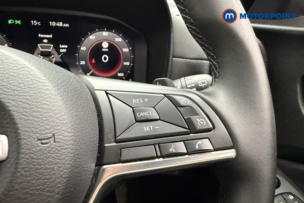 Nissan Juke N-Connecta Automatic Petrol SUV - Stock Number (1642440) - 8th supplementary image