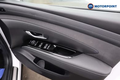 Hyundai Tucson Ultimate Automatic Petrol Plug-In Hybrid SUV - Stock Number (1657424) - 14th supplementary image