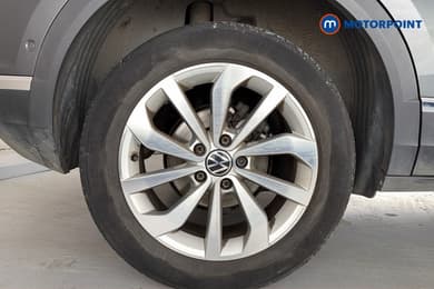 Volkswagen T-Roc Style Automatic Petrol SUV - Stock Number (1649750) - 49th supplementary image
