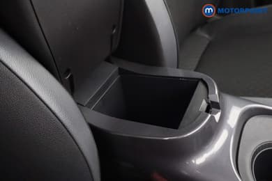 Nissan Juke N-Connecta Automatic Petrol-Electric Hybrid SUV - Stock Number (1651435) - 14th supplementary image