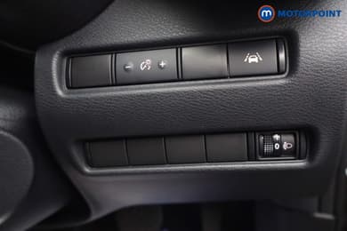 Nissan Juke N-Connecta Automatic Petrol-Electric Hybrid SUV - Stock Number (1651435) - 15th supplementary image