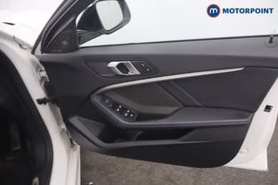 BMW 1 Series M Sport Automatic Diesel Hatchback - Stock Number (1658042) - 9th supplementary image
