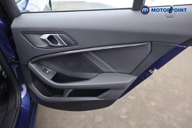 BMW 1 Series Sport Automatic Petrol Hatchback - Stock Number (1648059) - 17th supplementary image