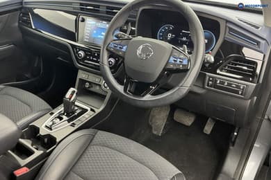 Ssangyong Korando Ventura Automatic Electric SUV - Stock Number (1657232) - 7th supplementary image