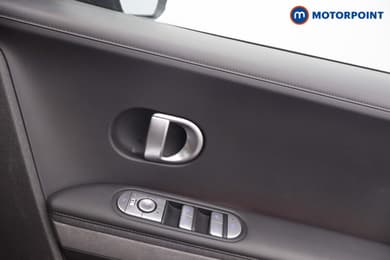 Hyundai Ioniq 5 Premium Automatic Electric SUV - Stock Number (1657747) - 10th supplementary image