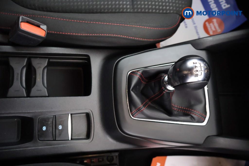 Ford Focus St-Line Manual Petrol Estate - Stock Number (1650576) - 8th supplementary image