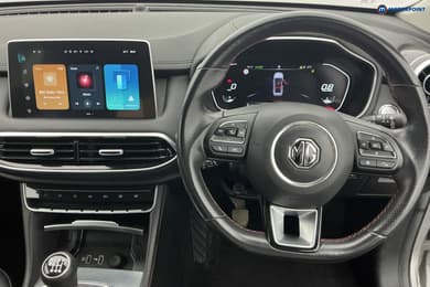 Mg Motor Uk HS Trophy Manual Petrol SUV - Stock Number (1652814) - 1st supplementary image