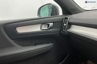 Volvo Xc40 Plus Automatic Petrol SUV - Stock Number (1657506) - 18th supplementary image