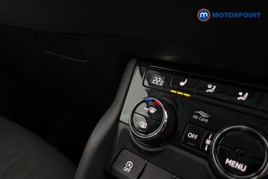 Skoda Karoq Se L Automatic Petrol SUV - Stock Number (1660485) - 14th supplementary image