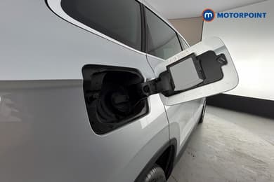 Skoda Karoq Se L Automatic Petrol SUV - Stock Number (1660485) - 41st supplementary image