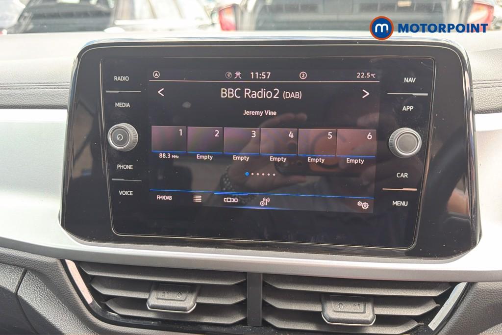 Volkswagen T-Roc Life Manual Petrol SUV - Stock Number (1662544) - 9th supplementary image