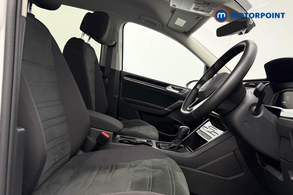 Volkswagen Touran SEL Automatic Petrol People Carrier - Stock Number (1663462) - 8th supplementary image