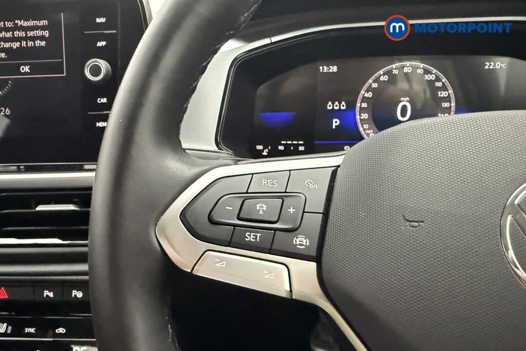 Volkswagen T-Roc Life Automatic Petrol SUV - Stock Number (1664258) - 8th supplementary image